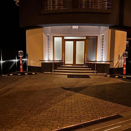 The Residence Central Jacuzzi Boutique (Adults Only) Cluj-Napoca Ngoại thất bức ảnh